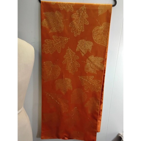Vtg TABLE RUNNER Orange Velvet with Metallic GOLD Beadin 72" x 16" - Picture 2 of 3